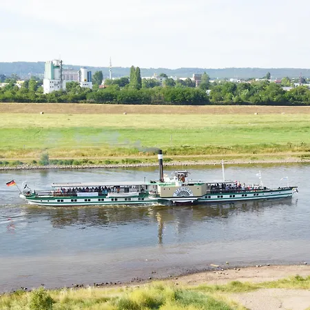 Hotel Amedia Elbpromenade, Trademark Collection By Wyndham 3*