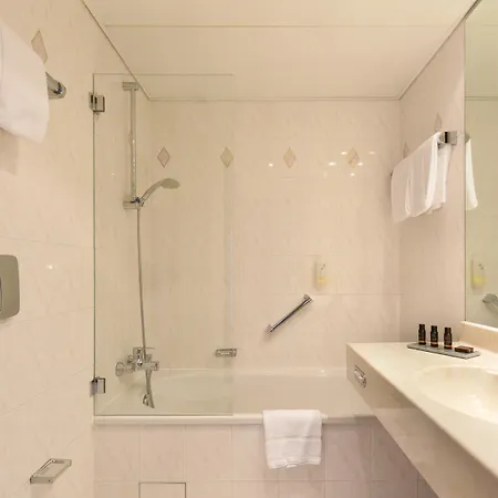 Hotel Amedia Elbpromenade, Trademark Collection By Wyndham 3*
