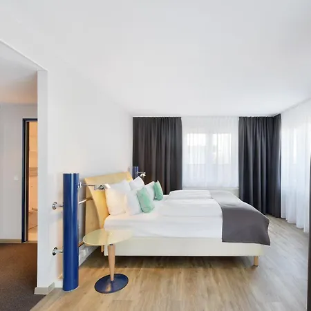 Amedia Elbpromenade, Trademark Collection By Wyndham Отель Дрезден