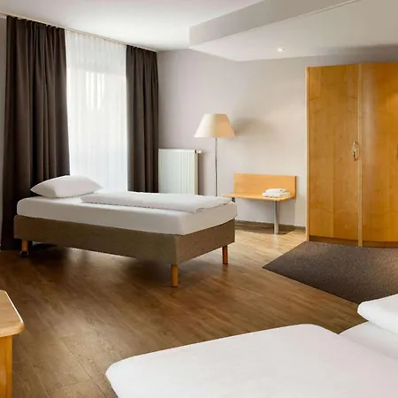 Отель Amedia Elbpromenade, Trademark Collection By Wyndham Дрезден