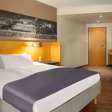 Amedia Elbpromenade, Trademark Collection By Wyndham 3*