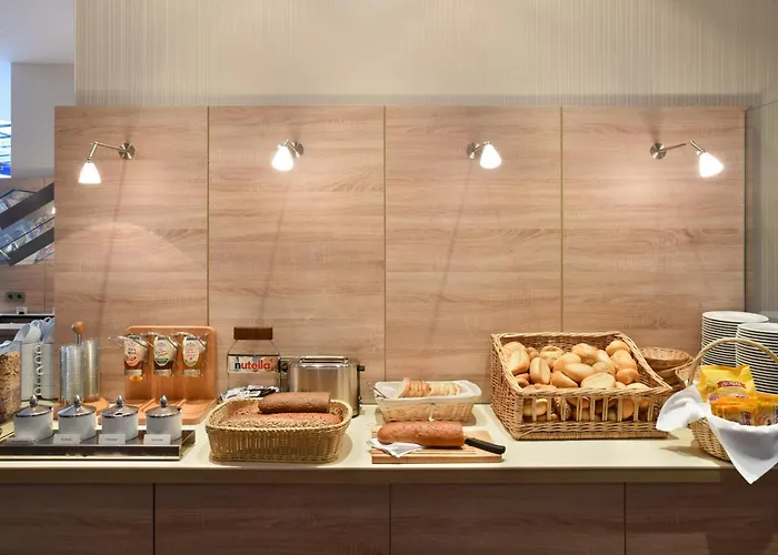 Ξενοδοχείο Amedia Elbpromenade, Trademark Collection By Wyndham 3*