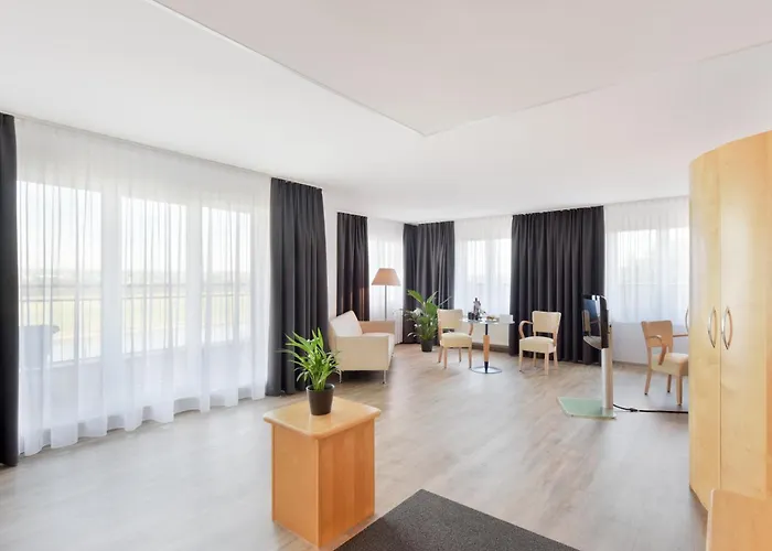 Ξενοδοχείο Amedia Elbpromenade, Trademark Collection By Wyndham 3*