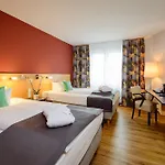 Amedia Elbpromenade, Trademark Collection By Wyndham ホテル 3*